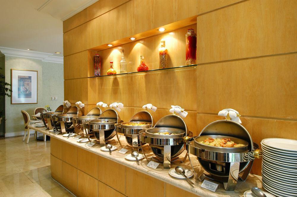 Batavia Hotel & Serviced Apartments Jakarta Exterior photo